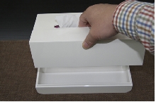ラウンドティッシュBOX1